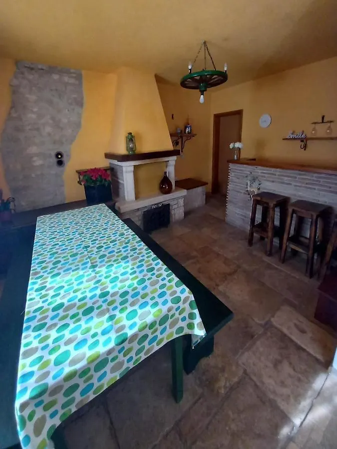 بيت للعطل فيلا Casa Girasole بوجي